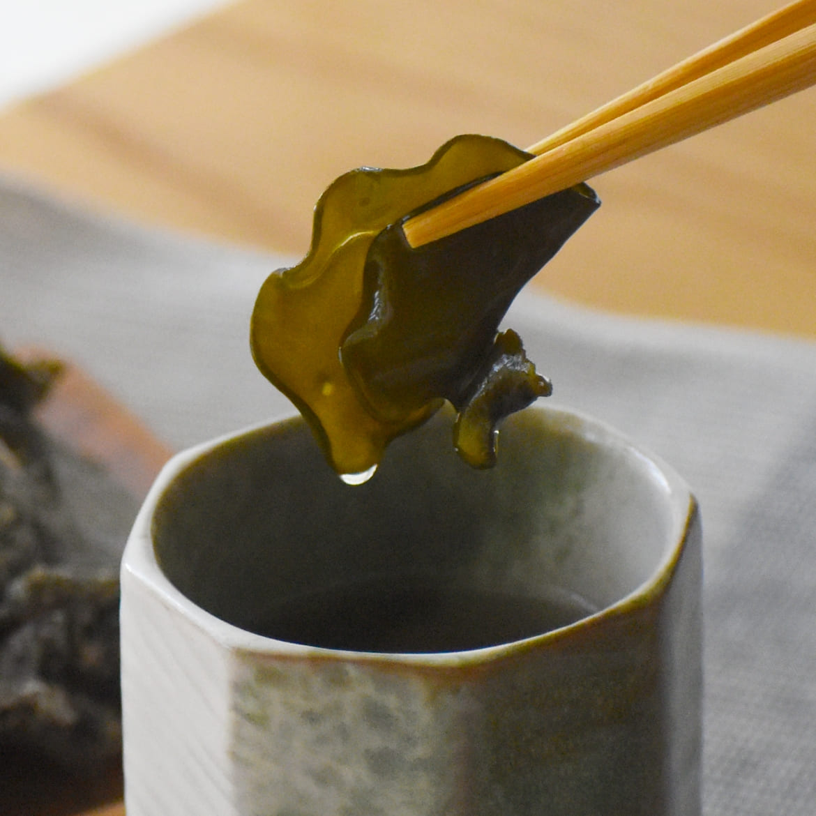 梅めかぶ茶(お徳用)約250g